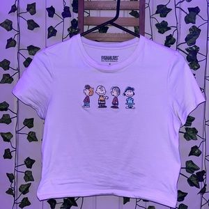 Peanuts™️ cropped top!